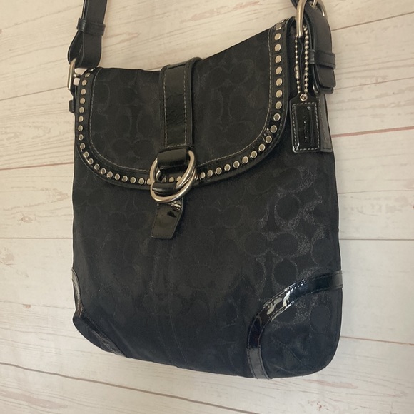 Coach F12852 Black Metallic Canvas  & Leather Jacquard Studded messenger bag - Picture 4 of 13